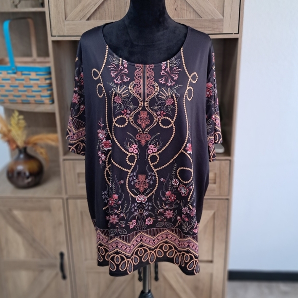 Source Unknown Tops - Tunic Blouse Black Colorful Pattern Short Sleeve Scoop Neck Artsy Day To Night